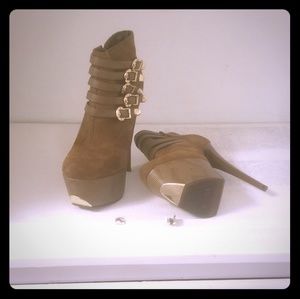 Cognac platform ankle booties